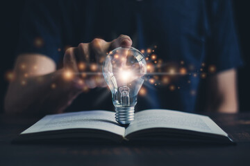 x档案第一季多少集